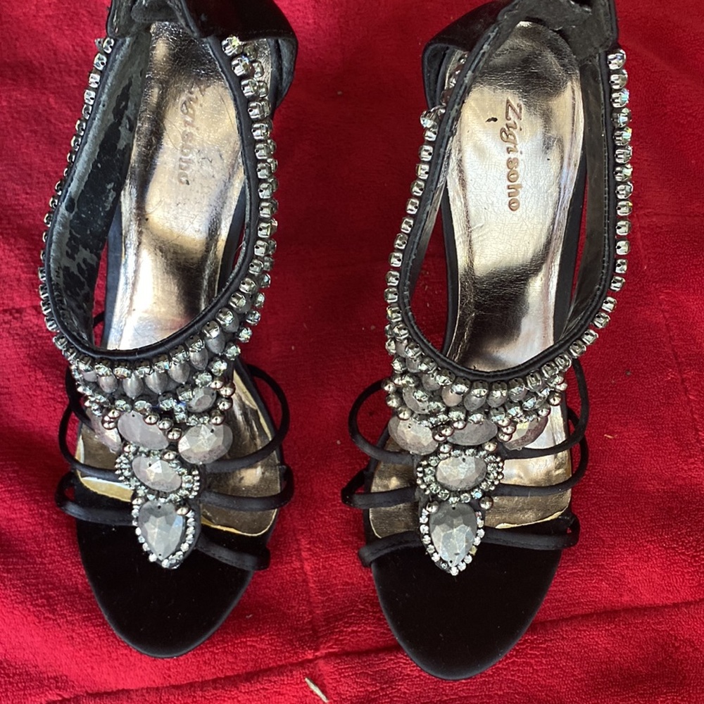 Zigi soho black high heel with crystals
